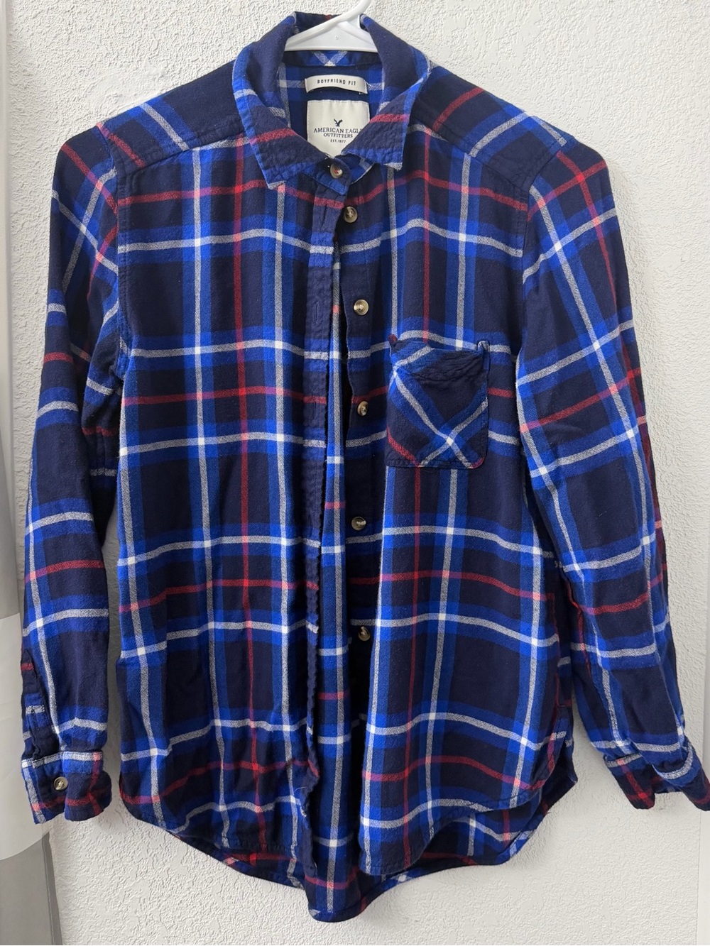 American Eagle Plaid Flannel Shirt - Boyfriend Fit - Navy & Red - Small
